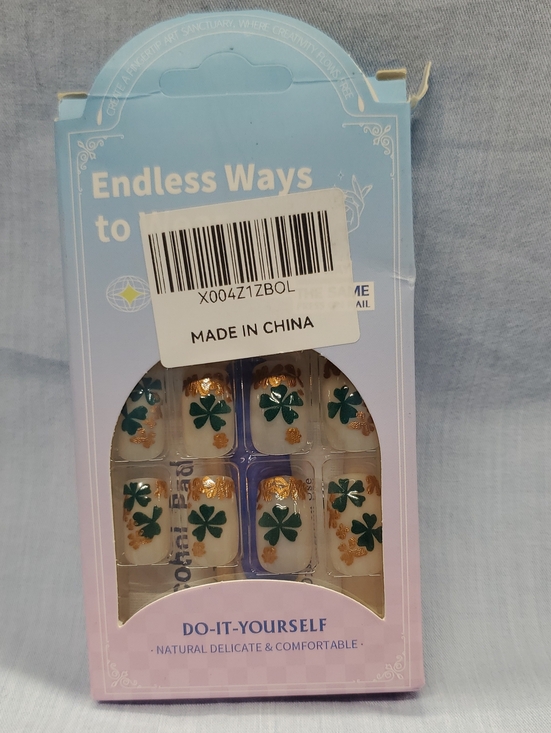 Other - Do-It-Yourself False Nail Set with Green Clover Design #1
